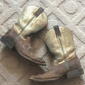 Ariat Size 2 gold shimmer cowgirl boots